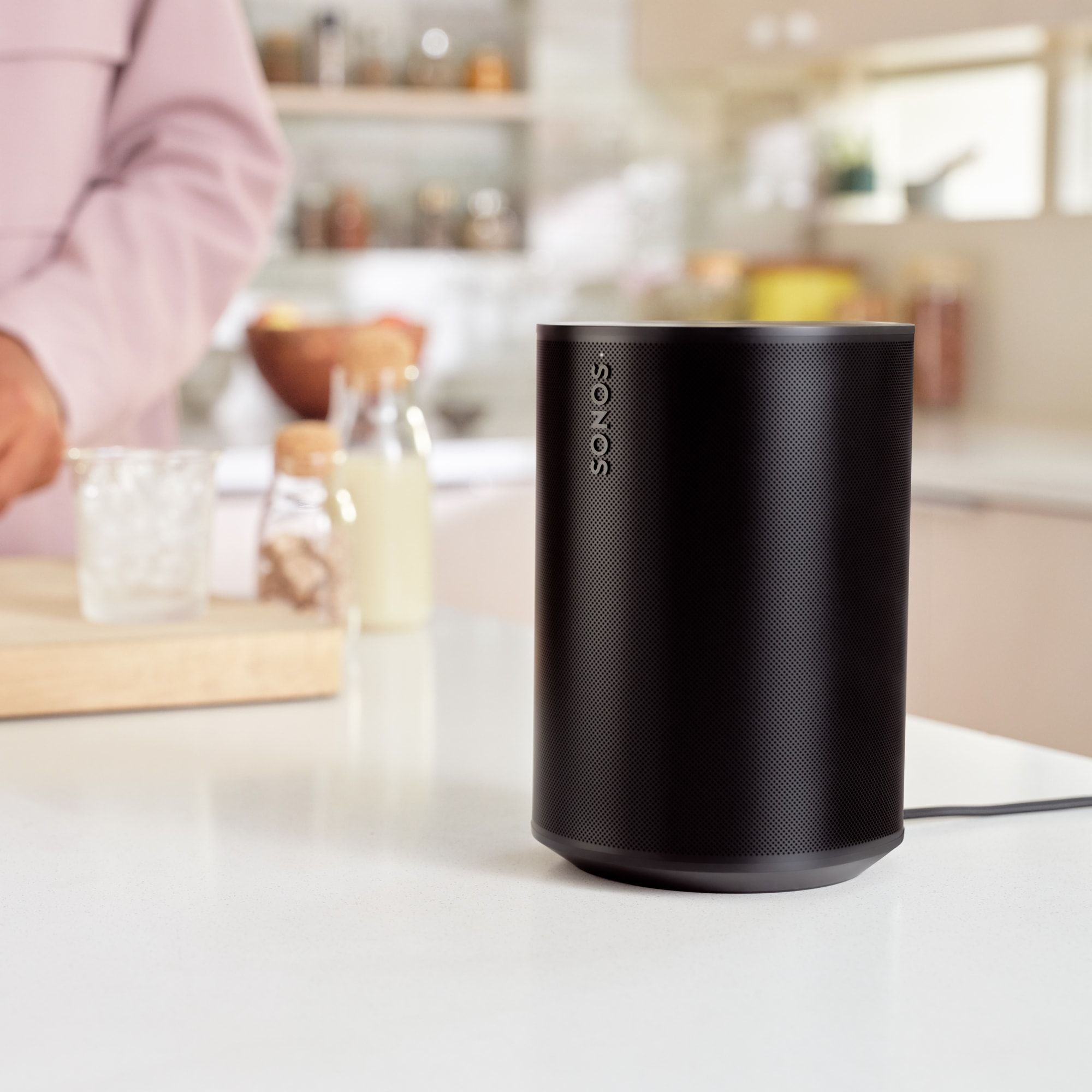 Era 100: The Next-Gen Stereo Bookshelf Speaker | Sonos